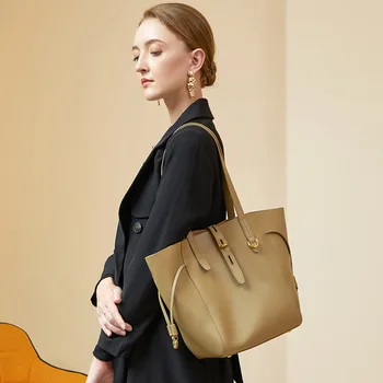 Сумка Ins Женская сумка 2023 Новый модный дизайн, сумка Everything, сумка через плечо, текстура кожи, ручная накладная, сумка через плечо