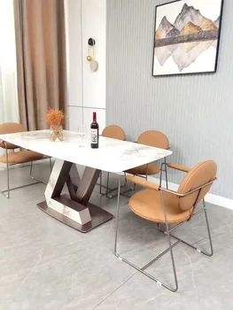 Обеденный стол из каменной плиты обеденный стол современный простой светлый роскошный светлый с чувством домашнего уюта в итальянской маленькой квартире обеденный стол