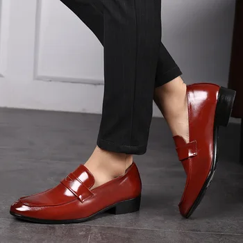 Яркие цветные комплекты мужской официальной обуви, универсальные летние Новые кожаные Повседневные туфли, деловые мужские модельные туфли